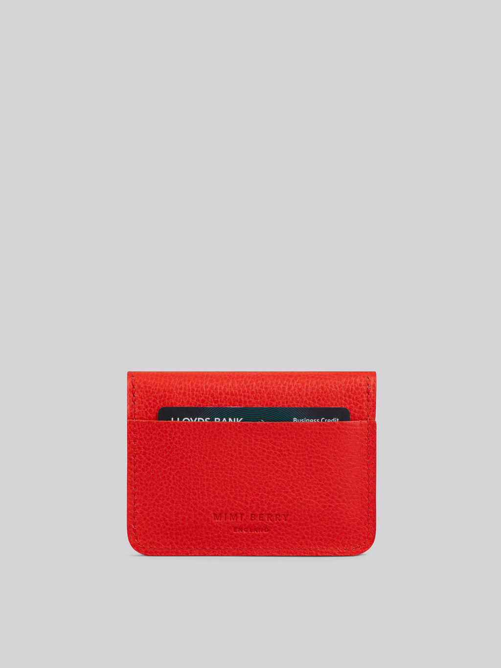 Dolly - Grainy Red