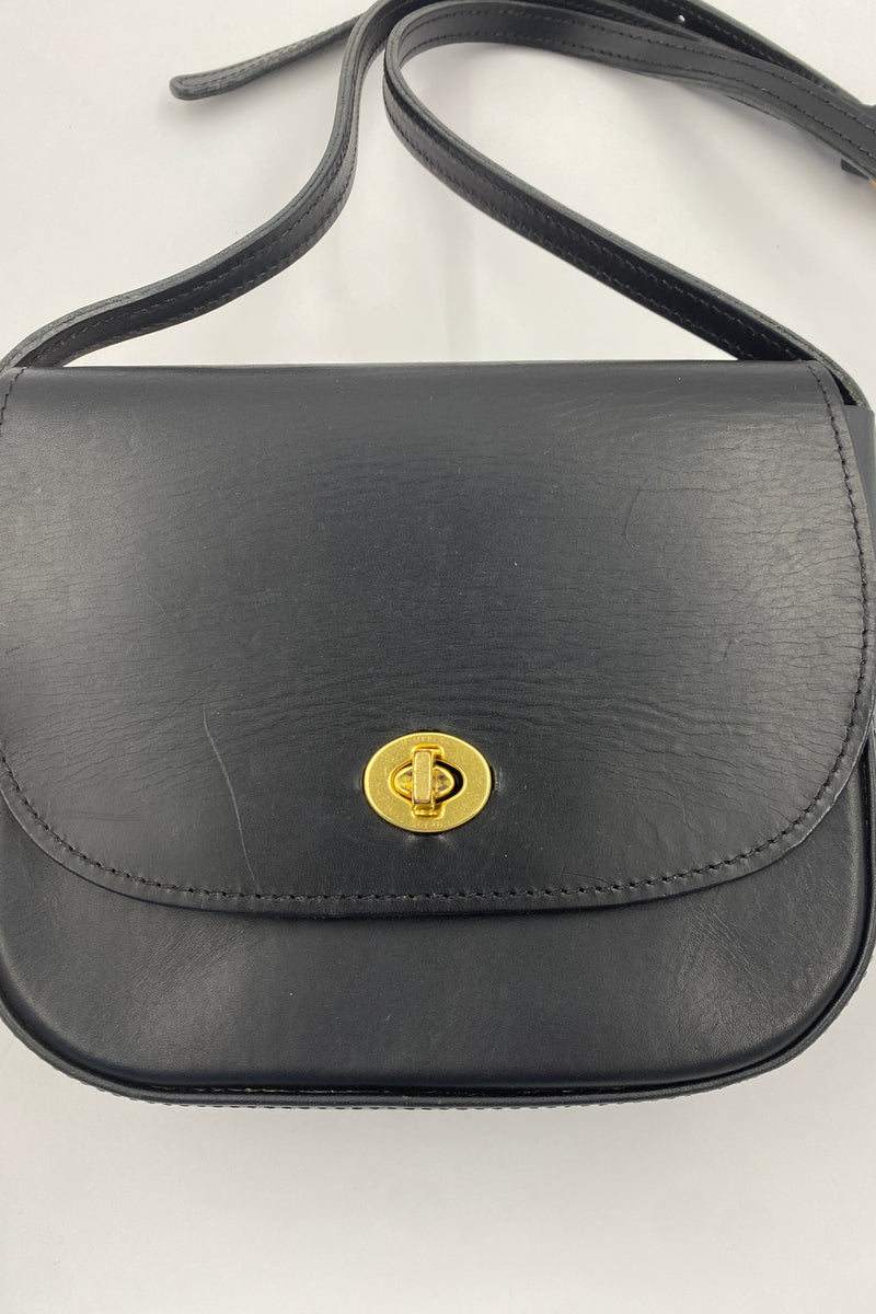016 Francis - Black