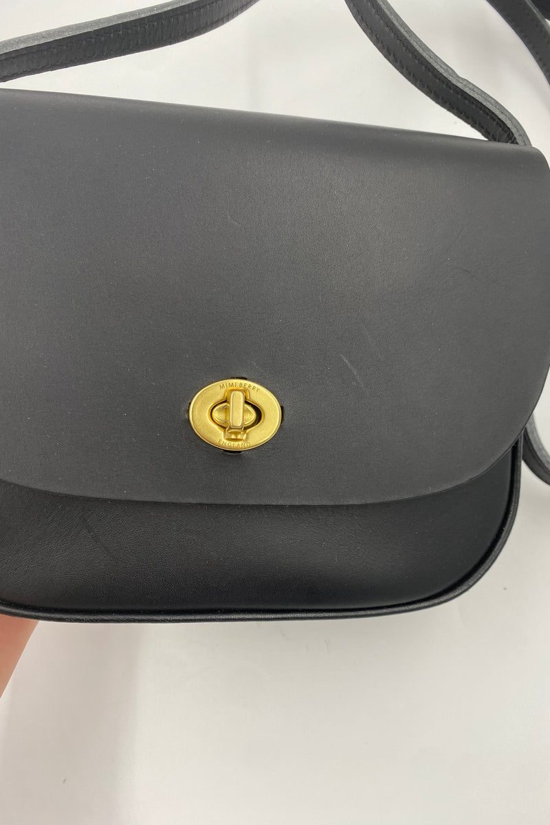 093 Francis - Black