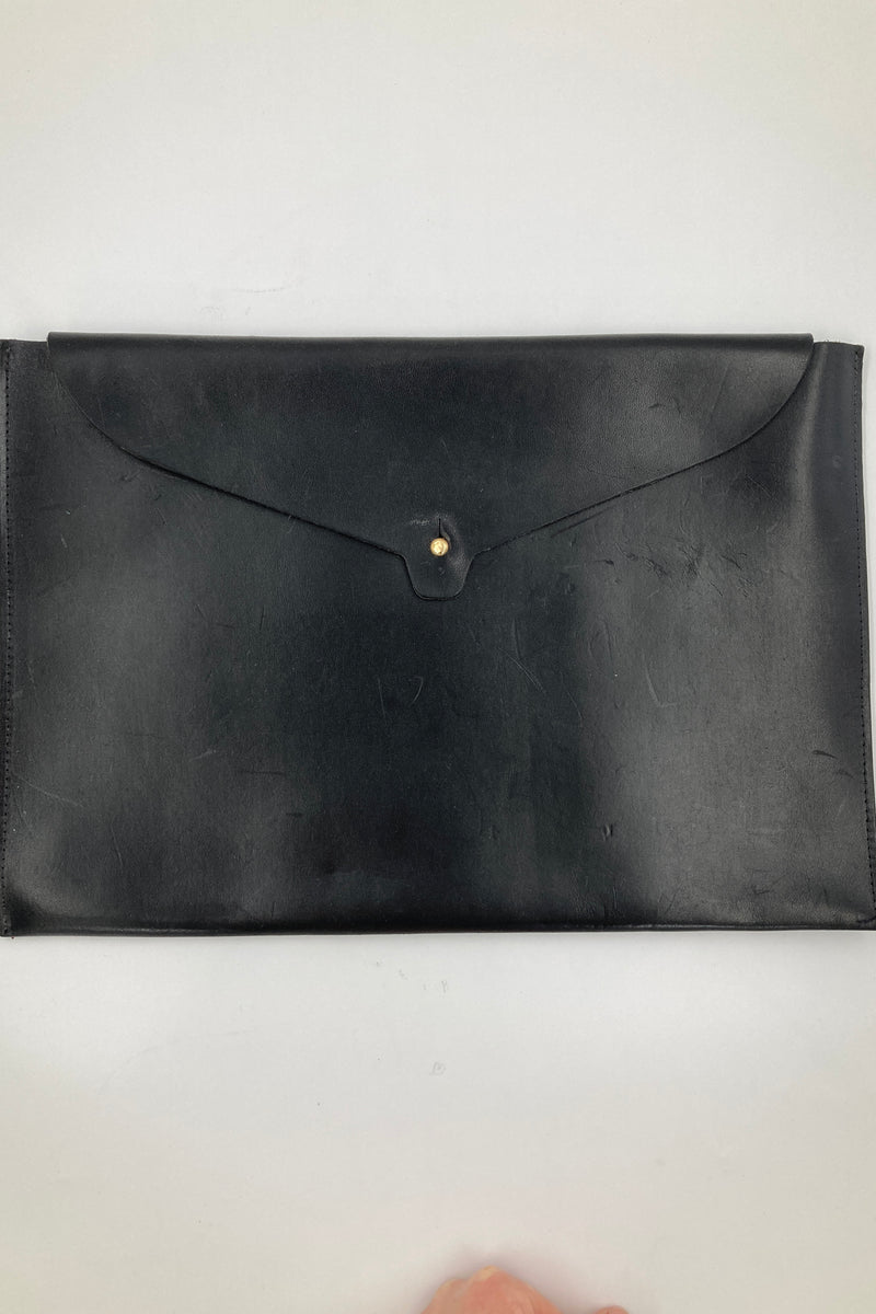 117 A4 wallet - Black