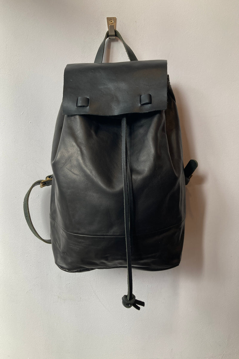 120 - Dylan Backpack - Black leather
