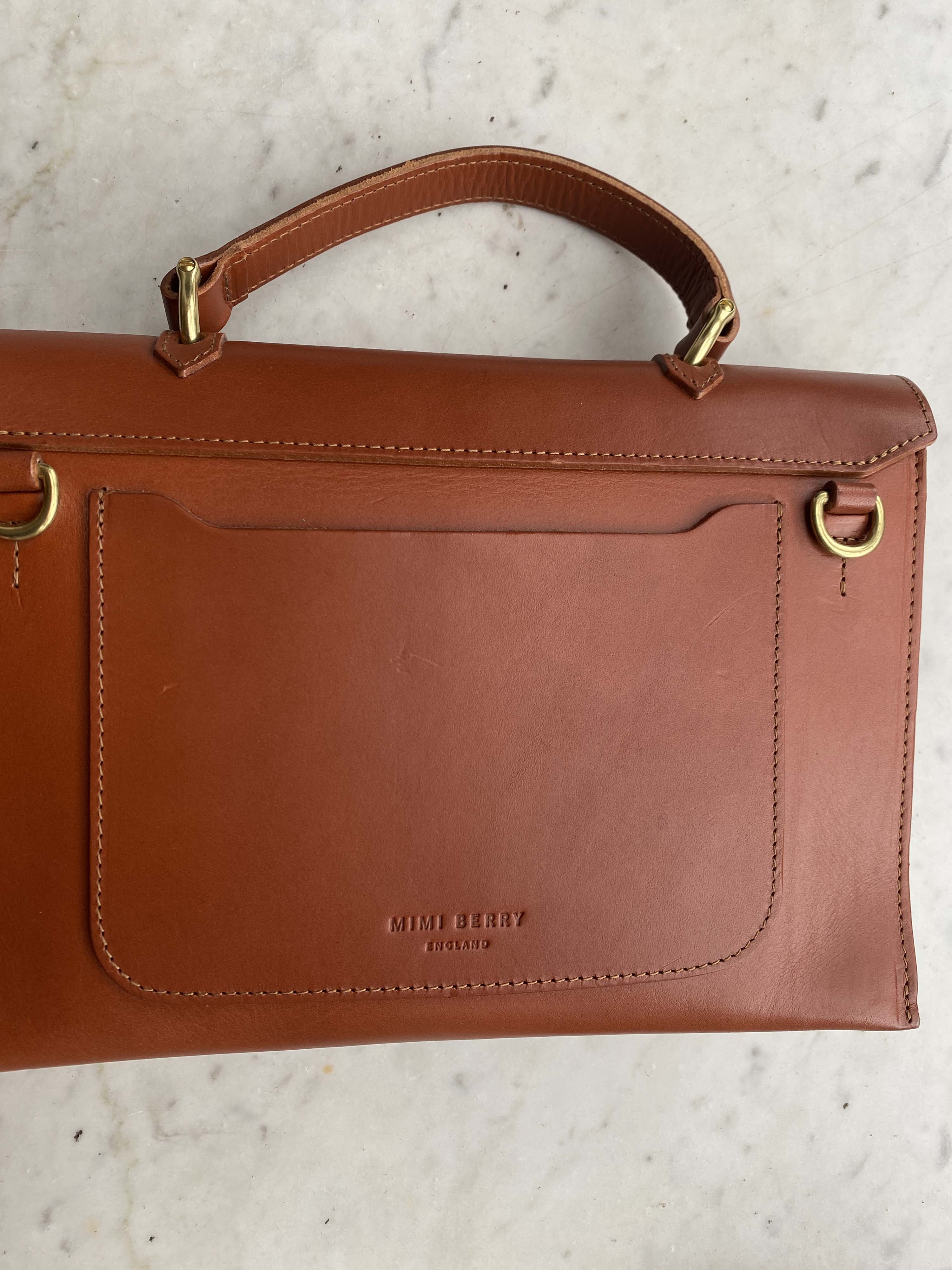Hebe - Chestnut - Slight Scratch
