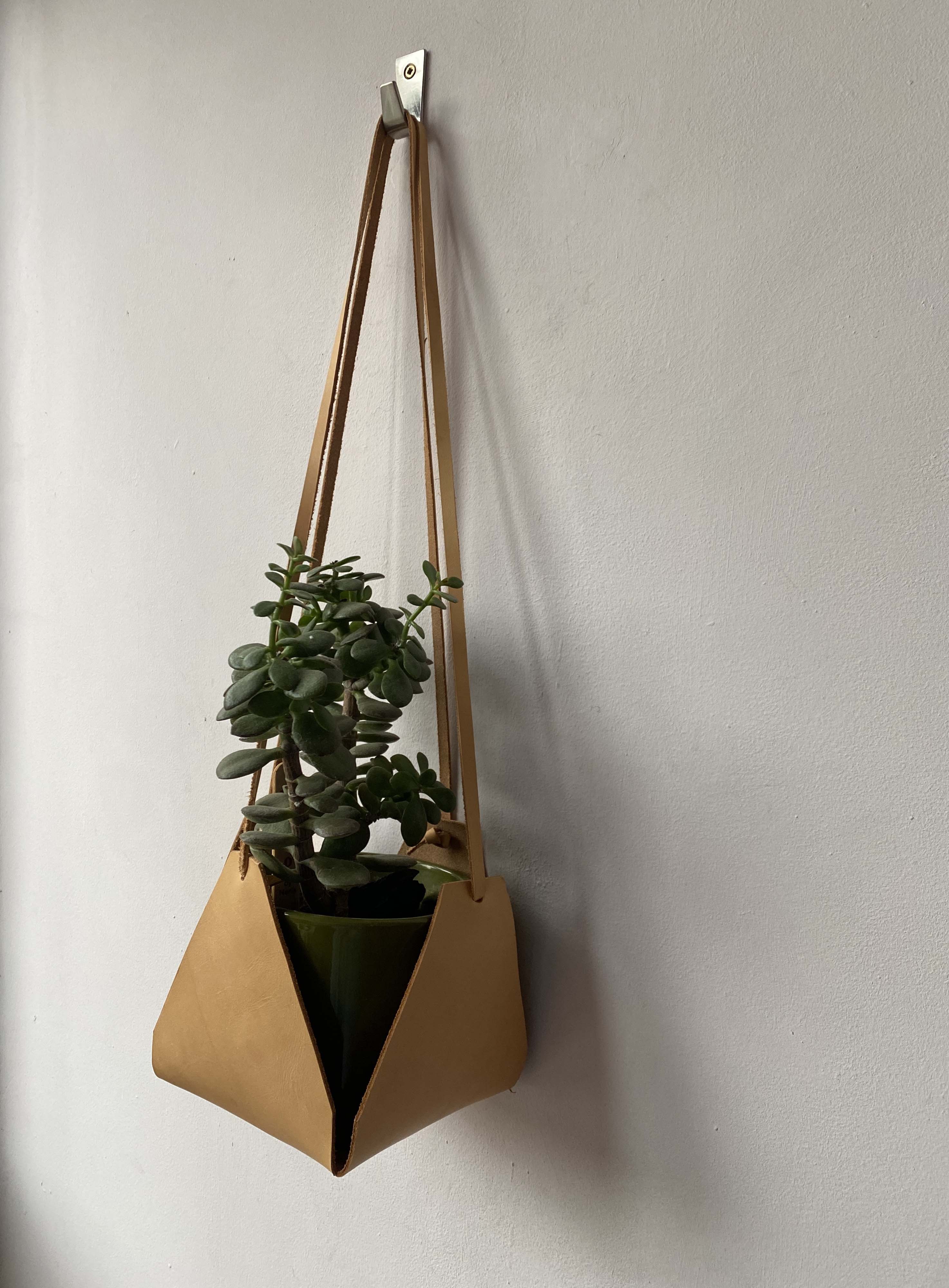 Plant Hanger - Natural