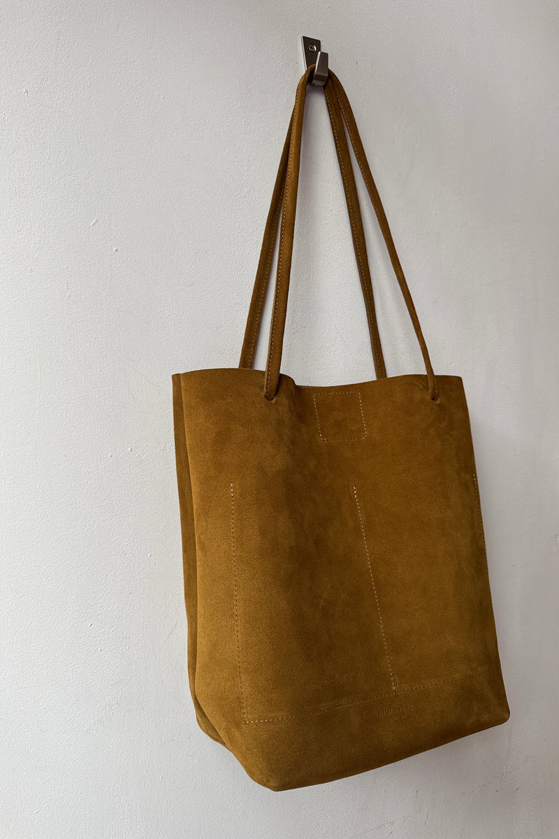 Dilly Marraca Tan Suede