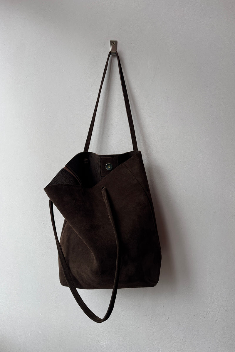 Dilly Dark Brown Suede
