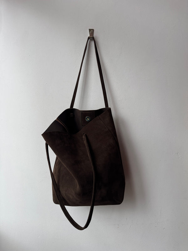 Dilly Dark Brown Suede