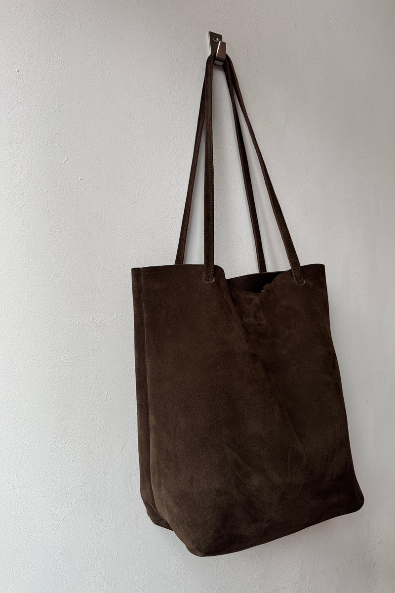 Dilly Dark Brown Suede