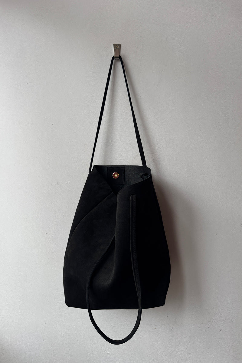 Dilly Black Suede