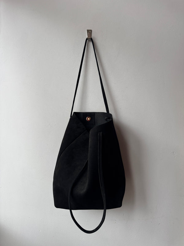 Dilly Black Suede