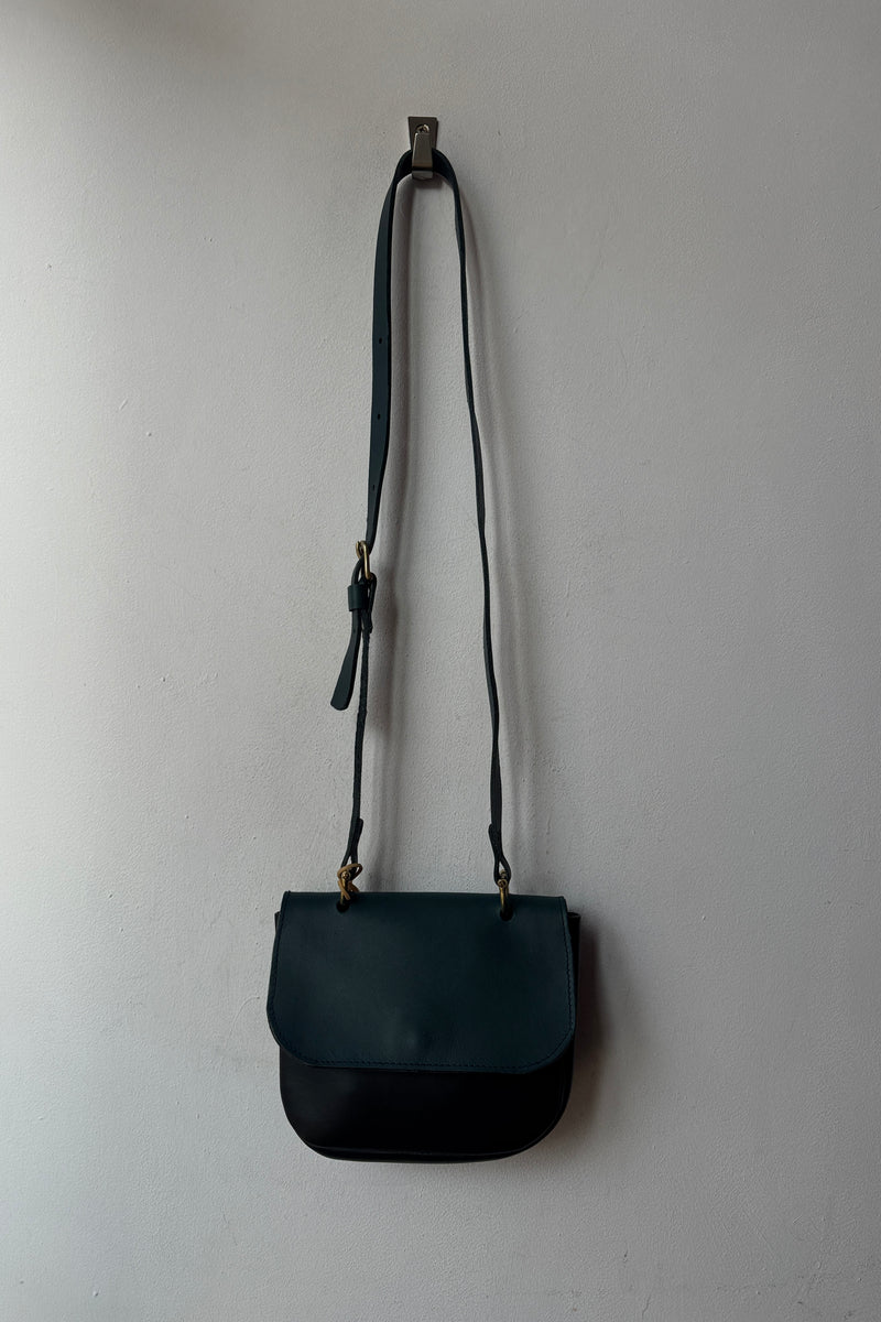 081 Febe - Black/Gozo