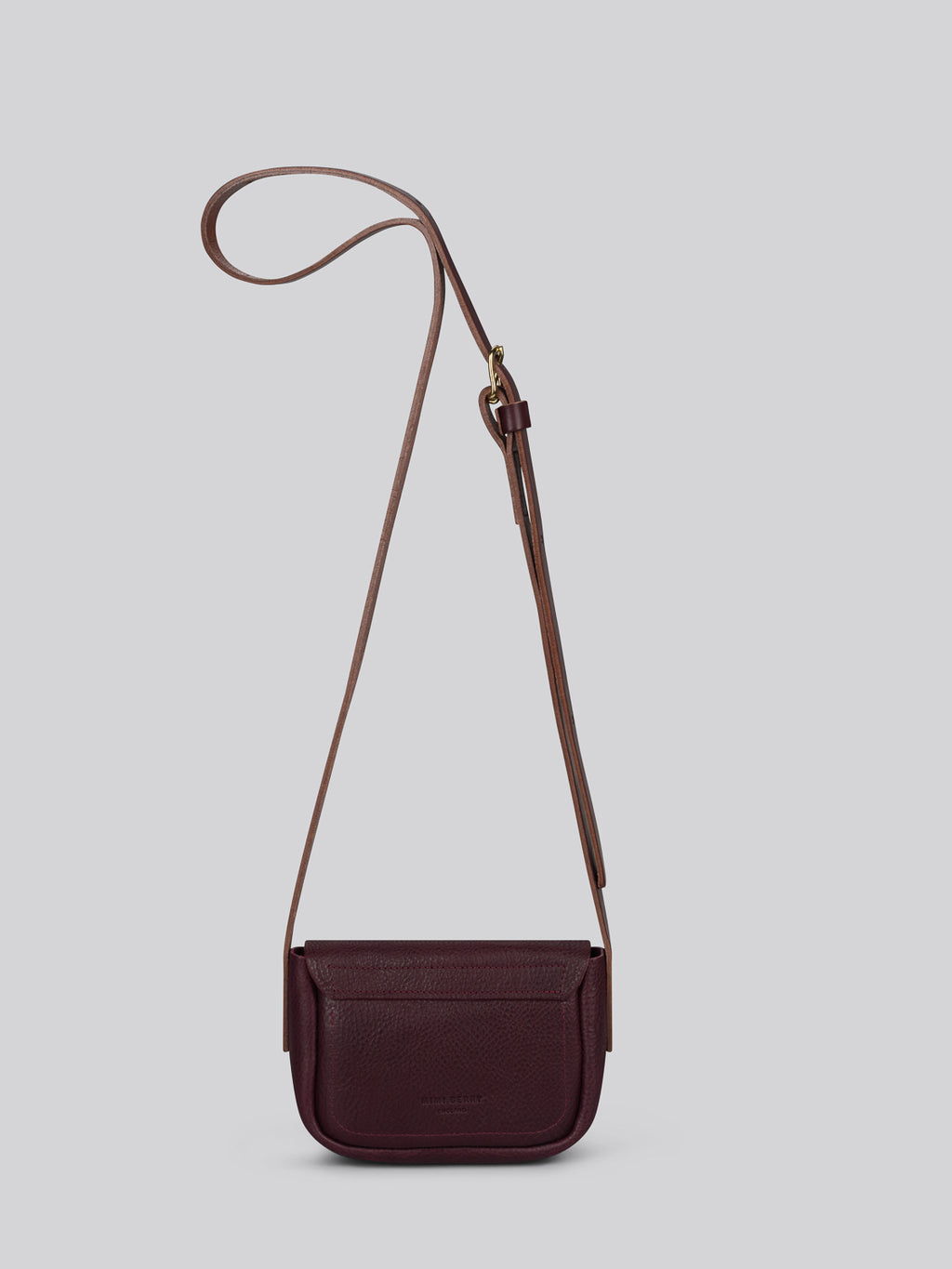 Betty - Grainy Plum