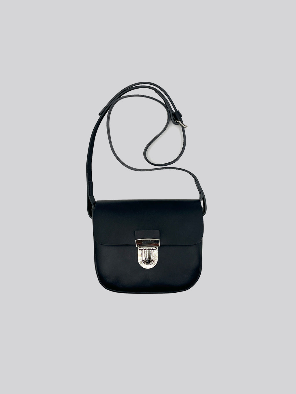 Crossbody Tuck Lock Round - Black