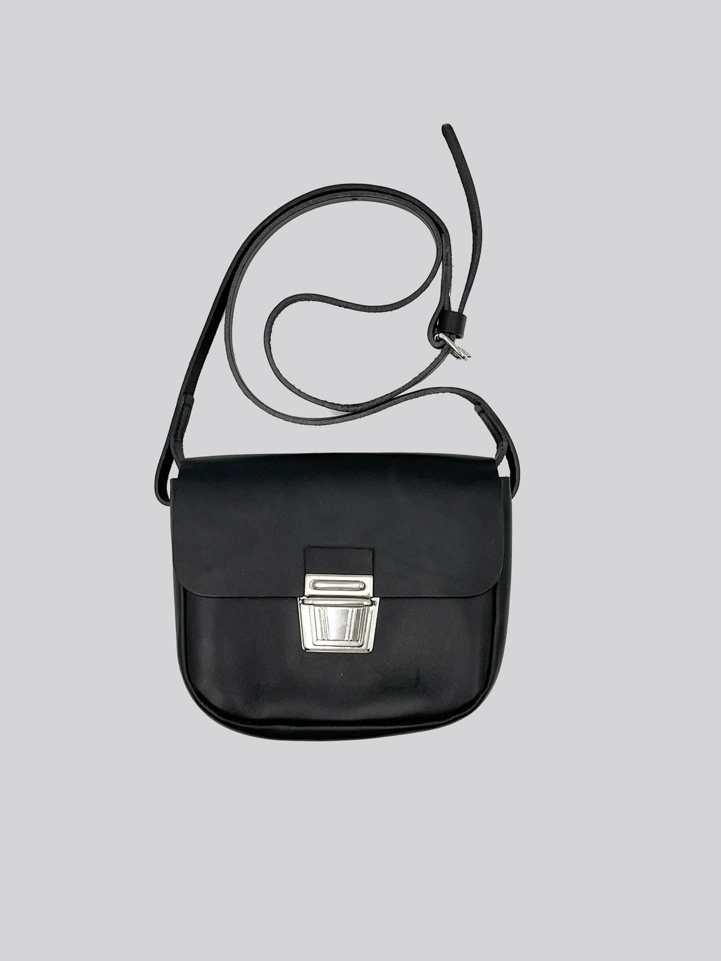 Crossbody Tuck Lock Rectangle - Black