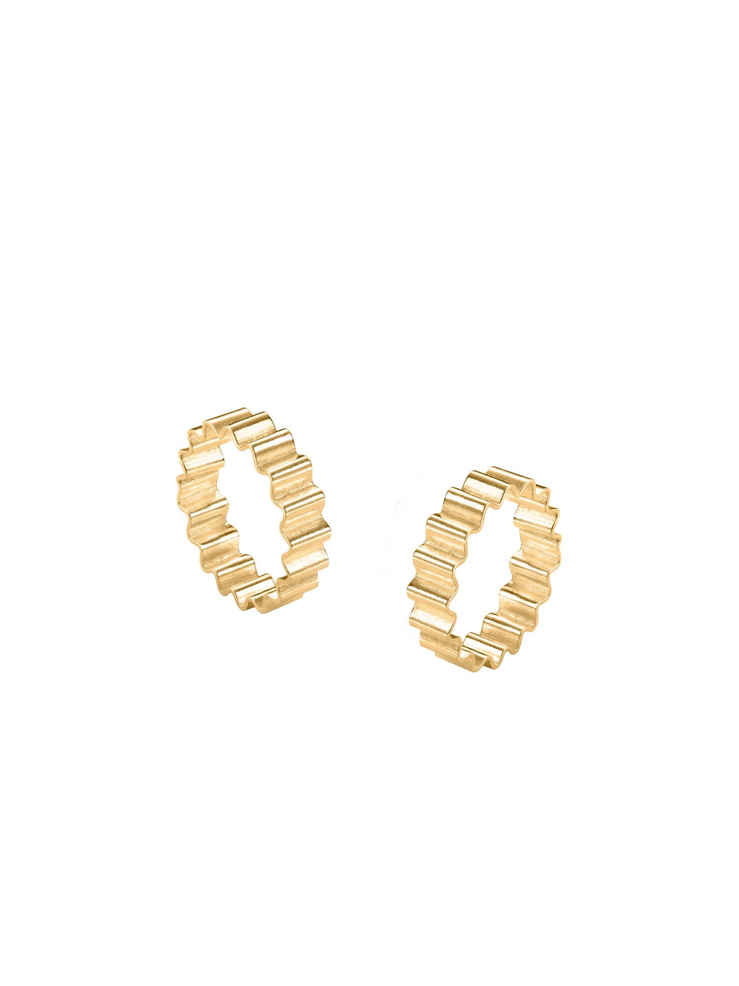 Thin Ondulée 18ct Gold Vermeil Ring by Olivia Taylor