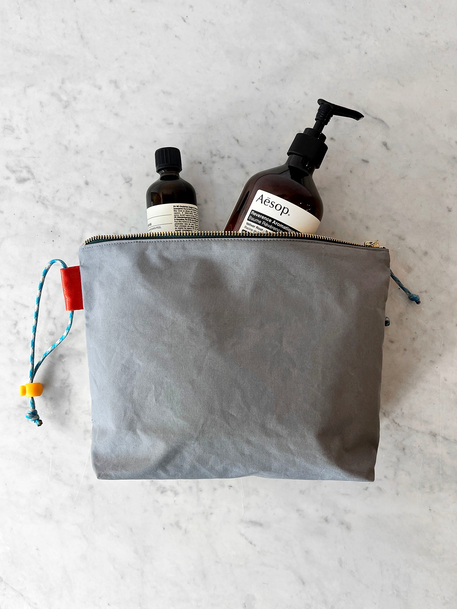 Tom Wash Bag - Grey